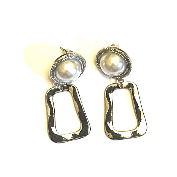 Tradional Silver Pearls Earrings